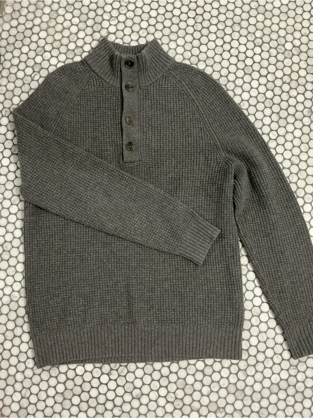 Banana Republic Merino Wool Waffle Knit Mock-Neck Henley Sweater Gray Size M